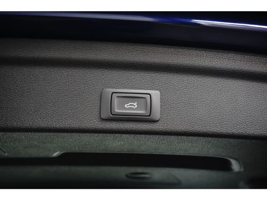 Audi Q3 45 TFSI e Advanced Edition 245pk | Leder | Navi | Winterpakket ActivLease financial lease