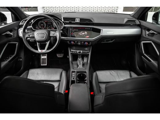 Audi Q3 45 TFSI e S line Leder | Panoramadak ActivLease financial lease