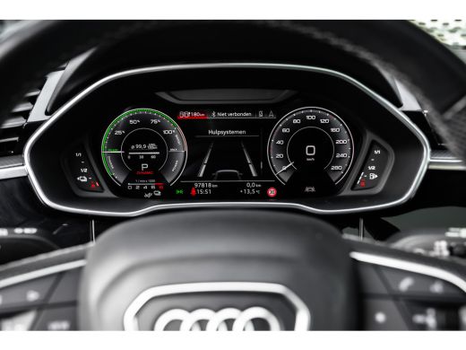 Audi Q3 45 TFSI e S line Leder | Panoramadak ActivLease financial lease