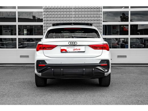 Audi Q3 45 TFSI e S line Leder | Panoramadak ActivLease financial lease