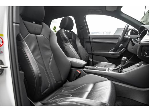 Audi Q3 45 TFSI e S line Leder | Panoramadak ActivLease financial lease