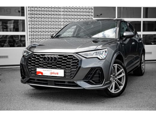 Audi Q3 45 TFSI e S line | Panoramadak | Stoelverwarming | 360 camera | ActivLease financial lease