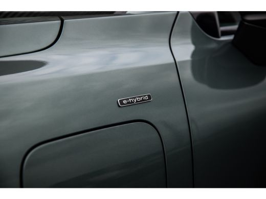 Audi Q3 e-hybrid 200 kW | 360 Camera | Stoelverwarming | Adaptive Cruise Control | ActivLease financial lease