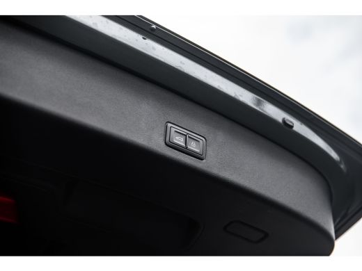 Audi Q3 e-hybrid 200 kW | 360 Camera | Stoelverwarming | Adaptive Cruise Control | ActivLease financial lease