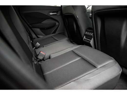 Audi Q3 e-hybrid 200 kW | 360 Camera | Stoelverwarming | Adaptive Cruise Control | ActivLease financial lease