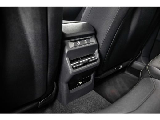 Audi Q3 e-hybrid 200 kW | 360 Camera | Stoelverwarming | Adaptive Cruise Control | ActivLease financial lease