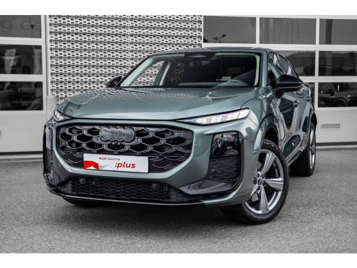 Audi Q3 e-hybrid 200 kW | 360 Camera | Stoelverwarming | Adaptive Cruise Control | ActivLease financial lease