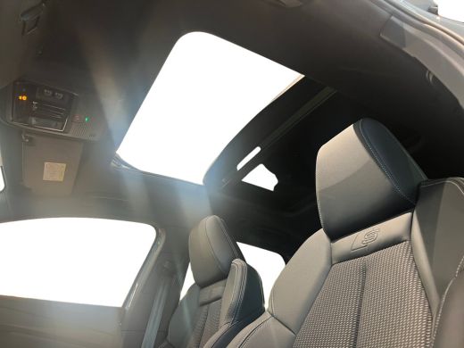 Audi Q4 e-tron S edition performance 82 kWh ActivLease financial lease