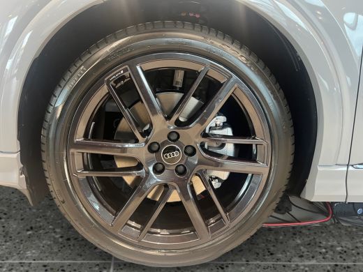 Audi Q4 e-tron S edition performance 82 kWh ActivLease financial lease