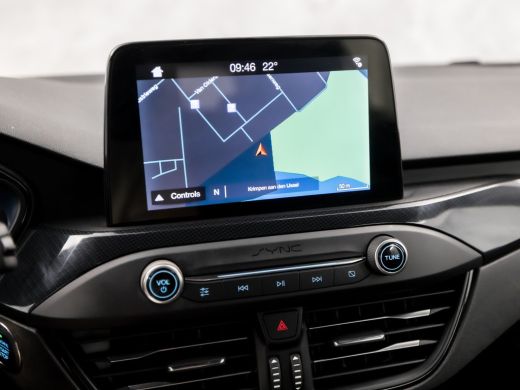 Ford Focus 1.5 EcoBoost ST Line 150Pk Automaat (APPLE CARPLAY, GROOT NAVI, STOELVERWARMING, KEYLESS, SPORTST... ActivLease financial lease