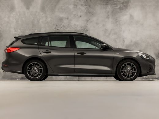 Ford Focus 1.5 EcoBoost ST Line 150Pk Automaat (APPLE CARPLAY, GROOT NAVI, STOELVERWARMING, KEYLESS, SPORTST... ActivLease financial lease