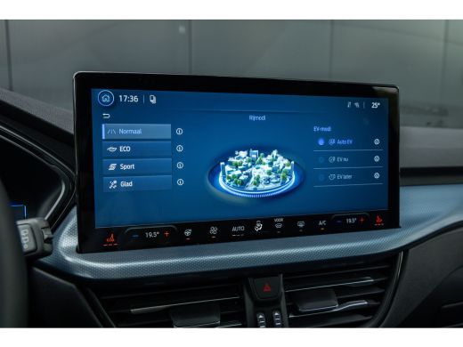 Ford Kuga 2.5 PHEV BlueCruise Edition ActivLease financial lease