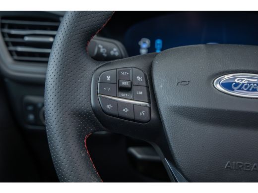 Ford Kuga 2.5 PHEV ST-Line X | Panoramadak | Adaptieve cruise | 360 Camera | AGR | Dodehoek detectie | Wint... ActivLease financial lease