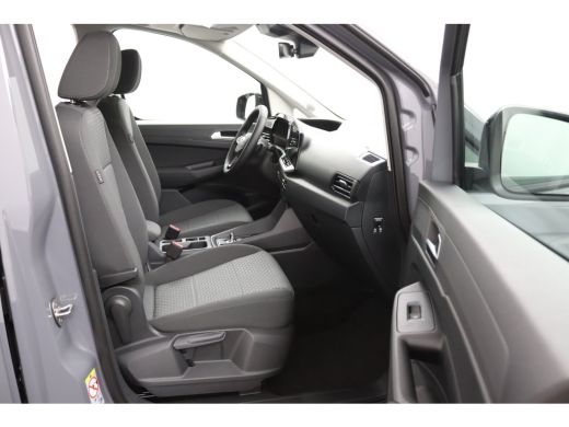 Ford Tourneo Connect PHEV Titanium | Winterpack | Driver Assistance Pack | LED Koplampen | LED Achterlichten | Keyless ActivLease financial lease
