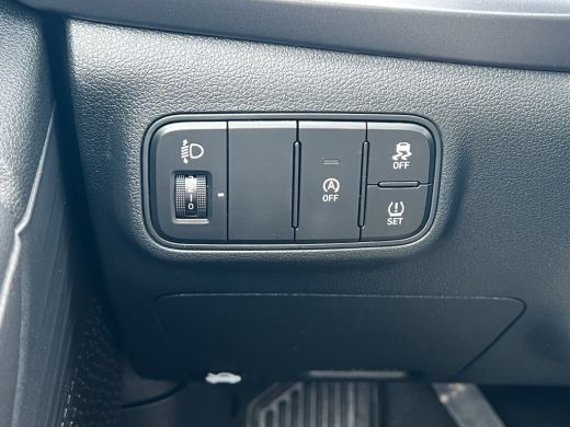 Hyundai i20 1.0 T-GDI 100pk Comfort | Airco | Camera | Carplay | Cruise control | Dodehoek detectie | Navigat... ActivLease financial lease