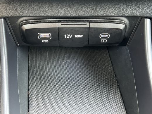 Hyundai i20 1.0 T-GDI 100pk Comfort | Airco | Camera | Carplay | Cruise control | Dodehoek detectie | Navigat... ActivLease financial lease
