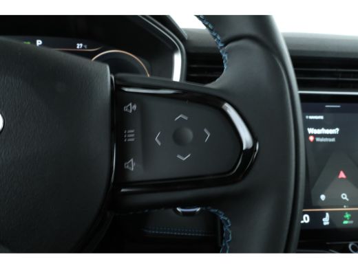 Lynk & Co 01 1.5 Zwarte hemel, Full black, ActivLease financial lease