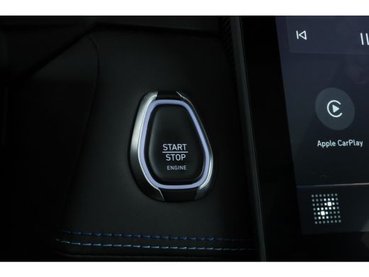 Lynk & Co 01 1.5 Zwarte hemel, Full black, ActivLease financial lease