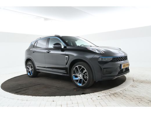 Lynk & Co 01 1.5 Zwarte hemel, Full black, ActivLease financial lease
