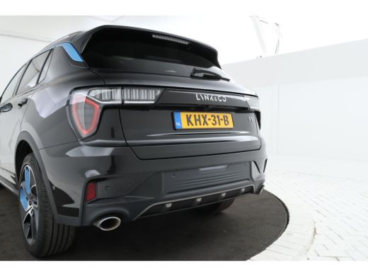 Lynk & Co 01 1.5 Zwarte hemel, Full black, ActivLease financial lease