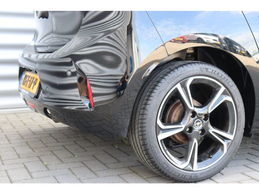 Opel Corsa 1.2 75PK 5-DRS ELEGANCE GS-LINE / NAVI / LEDER / CLIMA / LED / PDC / 17" LMV / UNIEK / CAMERA / P... ActivLease financial lease
