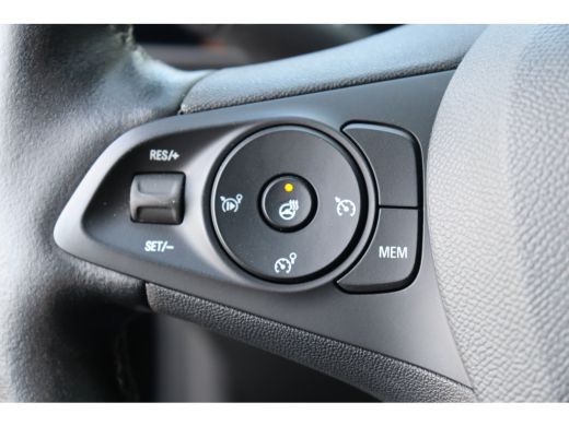 Opel Corsa 1.2 75PK 5-DRS ELEGANCE GS-LINE / NAVI / LEDER / CLIMA / LED / PDC / 17" LMV / UNIEK / CAMERA / P... ActivLease financial lease