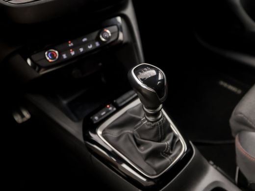 Opel Corsa 1.2 GS Line (VIRTUAL COCKPIT, APPLE CARPLAY, GETINT GLAS, LEDER, SPORTSTOELEN, ZWART HEMEL, CRUIS... ActivLease financial lease