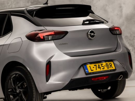 Opel Corsa 1.2 GS Line (VIRTUAL COCKPIT, APPLE CARPLAY, GETINT GLAS, LEDER, SPORTSTOELEN, ZWART HEMEL, CRUIS... ActivLease financial lease