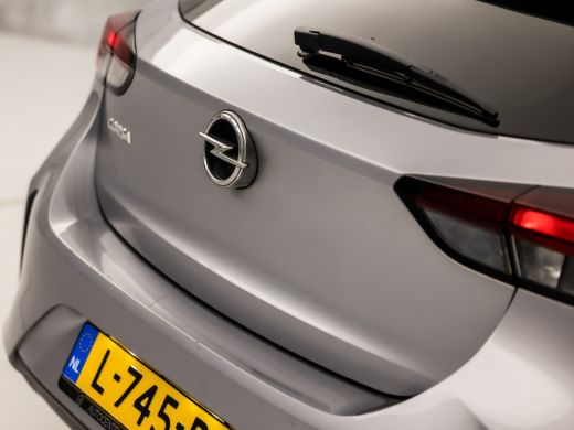 Opel Corsa 1.2 GS Line (VIRTUAL COCKPIT, APPLE CARPLAY, GETINT GLAS, LEDER, SPORTSTOELEN, ZWART HEMEL, CRUIS... ActivLease financial lease