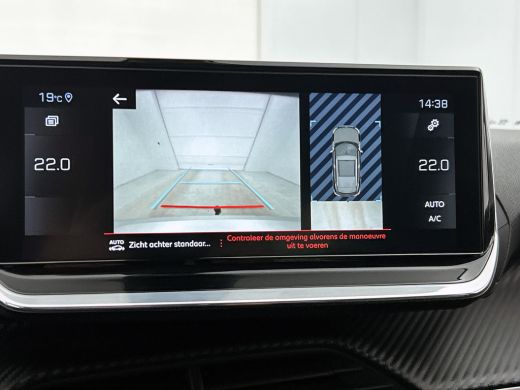 Peugeot 2008 1.5 HDi Allure / Trekhaak / Pdc.+Camera / Distributie bij 117Dkm.vervangen / Airco-ecc./ Navigati... ActivLease financial lease