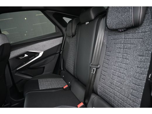 Peugeot 3008 1.6 plug-in Hybrid 195 Allure Tot 8 jaar Garantie! | Afn. Trekhaak | 7,4kW Lader | AllSeason | Na... ActivLease financial lease