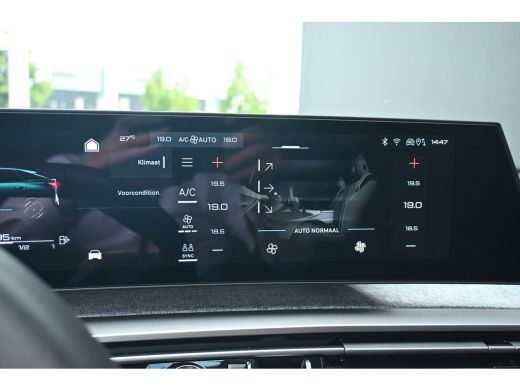 Peugeot 3008 1.6 plug-in Hybrid 195 Allure Tot 8 jaar Garantie! | Afn. Trekhaak | 7,4kW Lader | AllSeason | Na... ActivLease financial lease