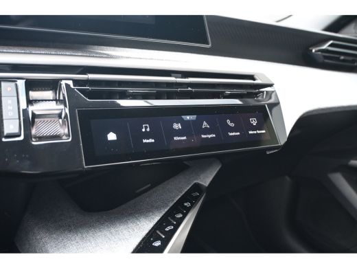 Peugeot 3008 1.6 plug-in Hybrid 195 Allure Tot 8 jaar Garantie! | Afn. Trekhaak | 7,4kW Lader | AllSeason | Na... ActivLease financial lease