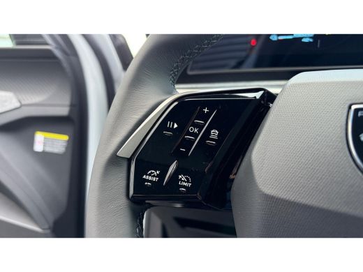 Peugeot e-3008 Allure | Elektrische parkeerrem | Extra getinte achterste zijruiten en achterruit ActivLease financial lease