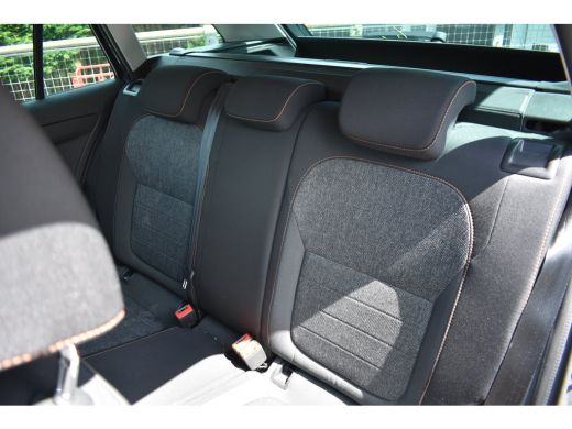 Skoda Fabia Combi 1.0 95PK TSI Business Edition | Cruise Control | Airco | PDC Achter | Upgrade Business pakk... ActivLease financial lease
