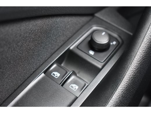 Skoda Kamiq 1.0 TSI 110PK Ambition | APP. CONNECT | CRUISE CONTROL | AIRCO | FULL LED | DAB+ ActivLease financial lease