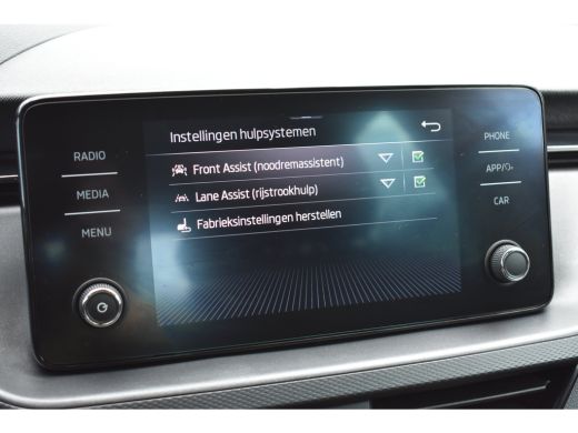 Skoda Kamiq 1.0 TSI 110PK Ambition | APP. CONNECT | CRUISE CONTROL | AIRCO | FULL LED | DAB+ ActivLease financial lease