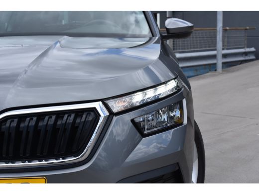 Skoda Kamiq 1.0 TSI 110PK Ambition | APP. CONNECT | CRUISE CONTROL | AIRCO | FULL LED | DAB+ ActivLease financial lease