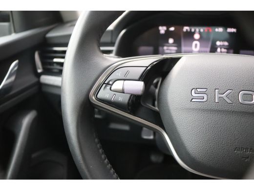 Skoda Kamiq 1.0 TSI 116PK Business Edition Facelift/Carplay-android/Camera/Keyfree/Parkeerhulp ActivLease financial lease