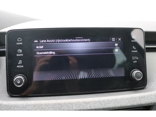 Skoda Kamiq 1.0 TSI 116PK Business Edition Facelift/Carplay-android/Camera/Keyfree/Parkeerhulp ActivLease financial lease