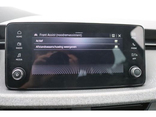 Skoda Kamiq 1.0 TSI 116PK Business Edition Facelift/Carplay-android/Camera/Keyfree/Parkeerhulp ActivLease financial lease