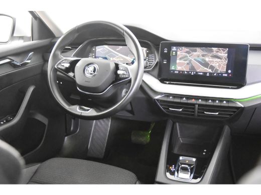 Skoda Octavia Combi e-TSI Ambition DSG *1ste eigenaar*Navigatie*Stoelverwarming*Trekhaak* ActivLease financial lease