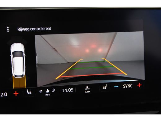 Skoda Octavia Combi e-TSI Ambition DSG *1ste eigenaar*Navigatie*Stoelverwarming*Trekhaak* ActivLease financial lease