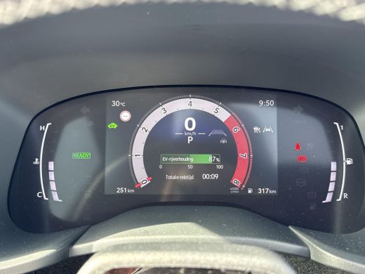 Toyota Aygo Hybrid 115 GR Sport Cabrio pakket | Parkeersensoren | Apple CarPlay/Android auto | Stoelverwarming ActivLease financial lease