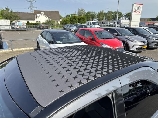 Toyota Aygo Hybrid 115 GR Sport Cabrio pakket | Parkeersensoren | Apple CarPlay/Android auto | Stoelverwarming ActivLease financial lease