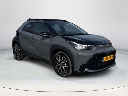 Toyota Aygo Hybrid 115 GR Sport Cabrio pakket | Parkeersensoren | Apple CarPlay/Android auto | Stoelverwarming ActivLease financial lease