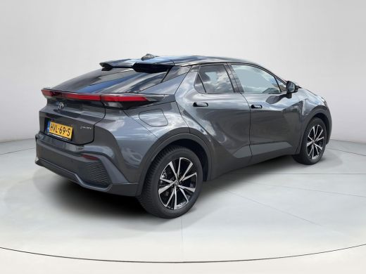 Toyota C-HR 2.0 Plug-in Hybrid 220 Dynamic ActivLease financial lease