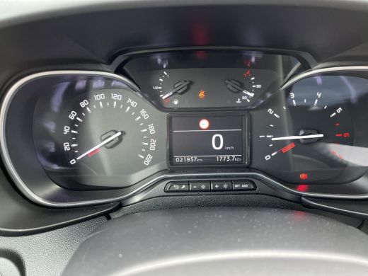 Toyota ProAce 1.2 Turbo Dynamic Long 7p. | All-in prijs |  Automaat | Trekhaak | 7-Persoons | Navigatie ActivLease financial lease
