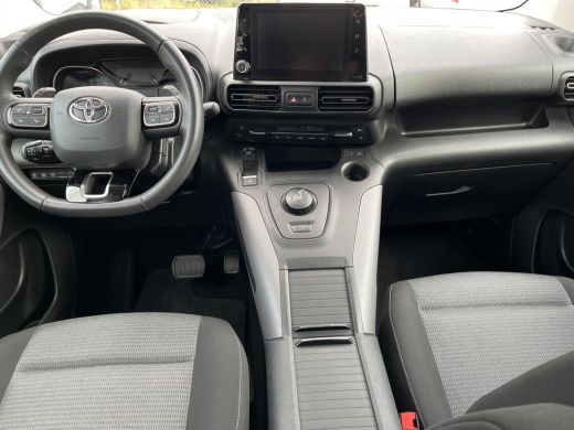 Toyota ProAce 1.2 Turbo Dynamic Long 7p. | All-in prijs |  Automaat | Trekhaak | 7-Persoons | Navigatie ActivLease financial lease