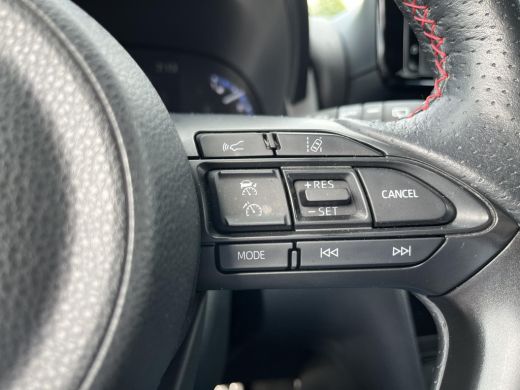 Toyota Yaris Cross 1.5 Hybrid GR Sport | All-in prijs | Automaat | Stoelverwarming | Stuurverwarming ActivLease financial lease